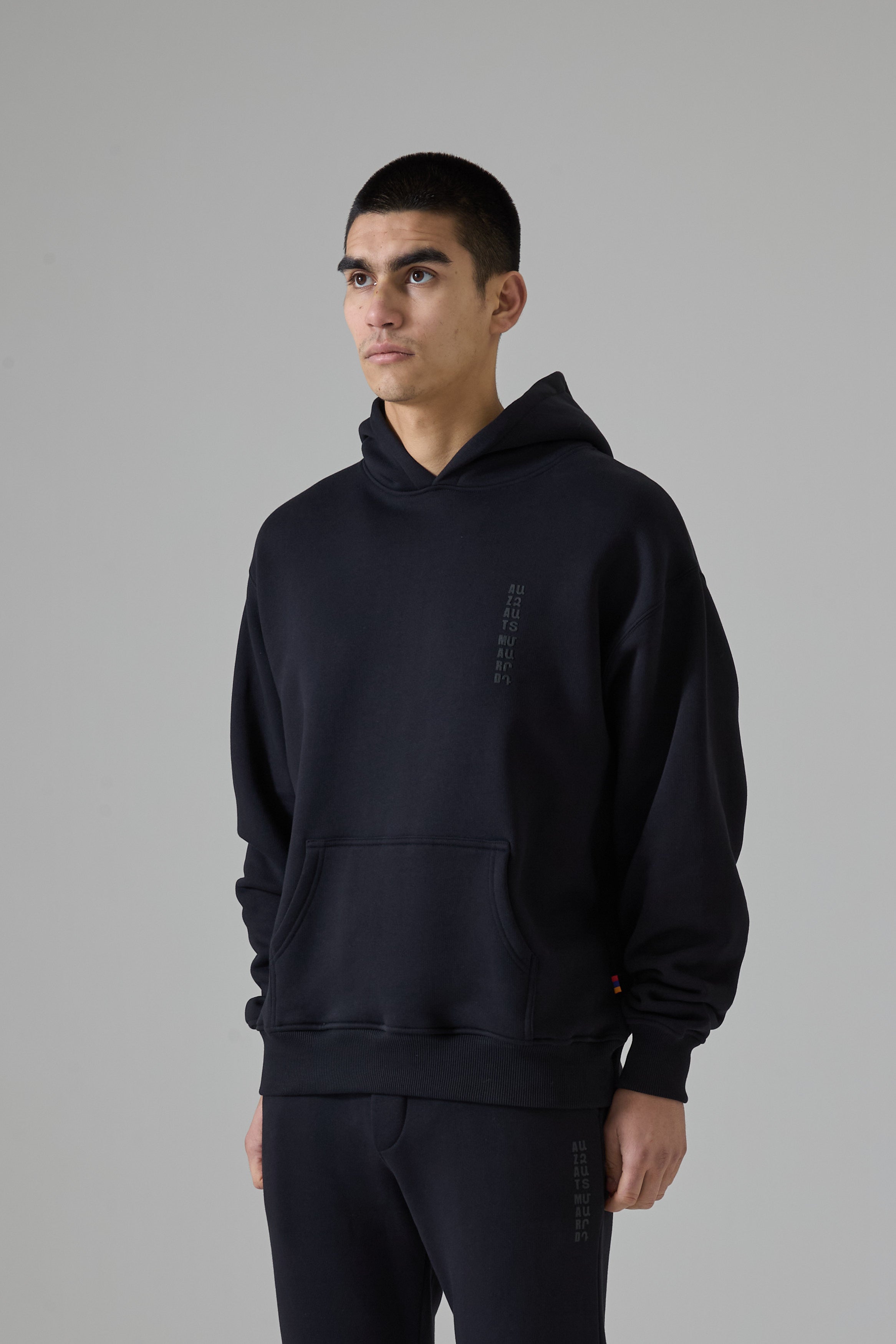 ХУДИ WHEEL OF ETERNITY ЧЁРНОЕ