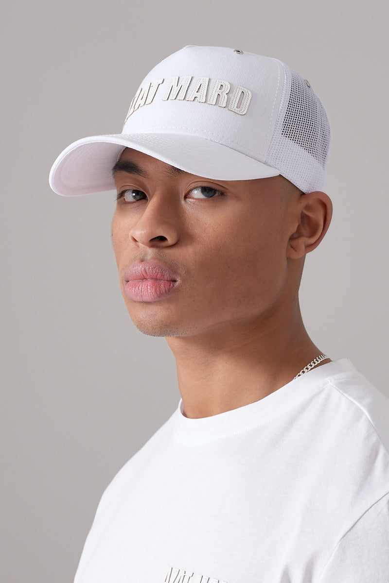 Սպիտակով Սպիտակի Վրա Գլխարկ