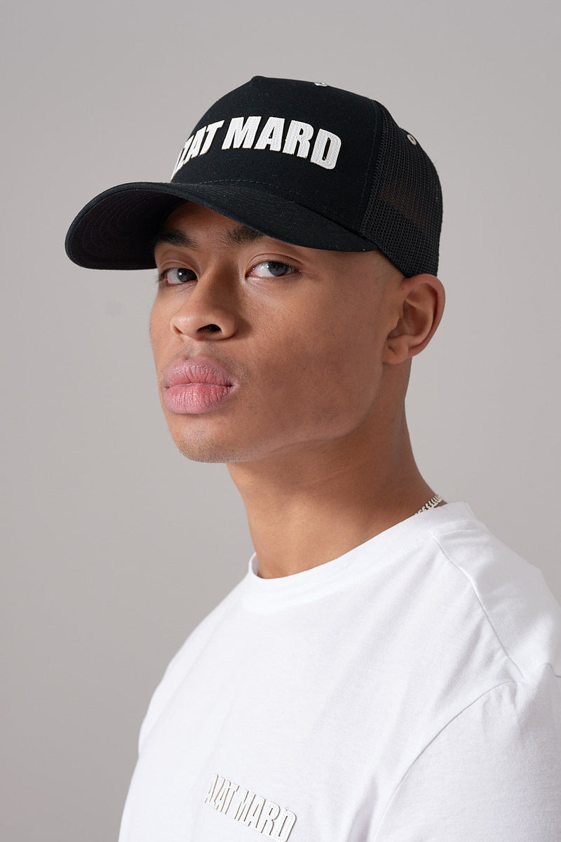 Azat Mard Սև/Սպիտակ Գլխարկ