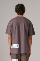  Շագանակագույն Տարբերանշանով Շապիկ