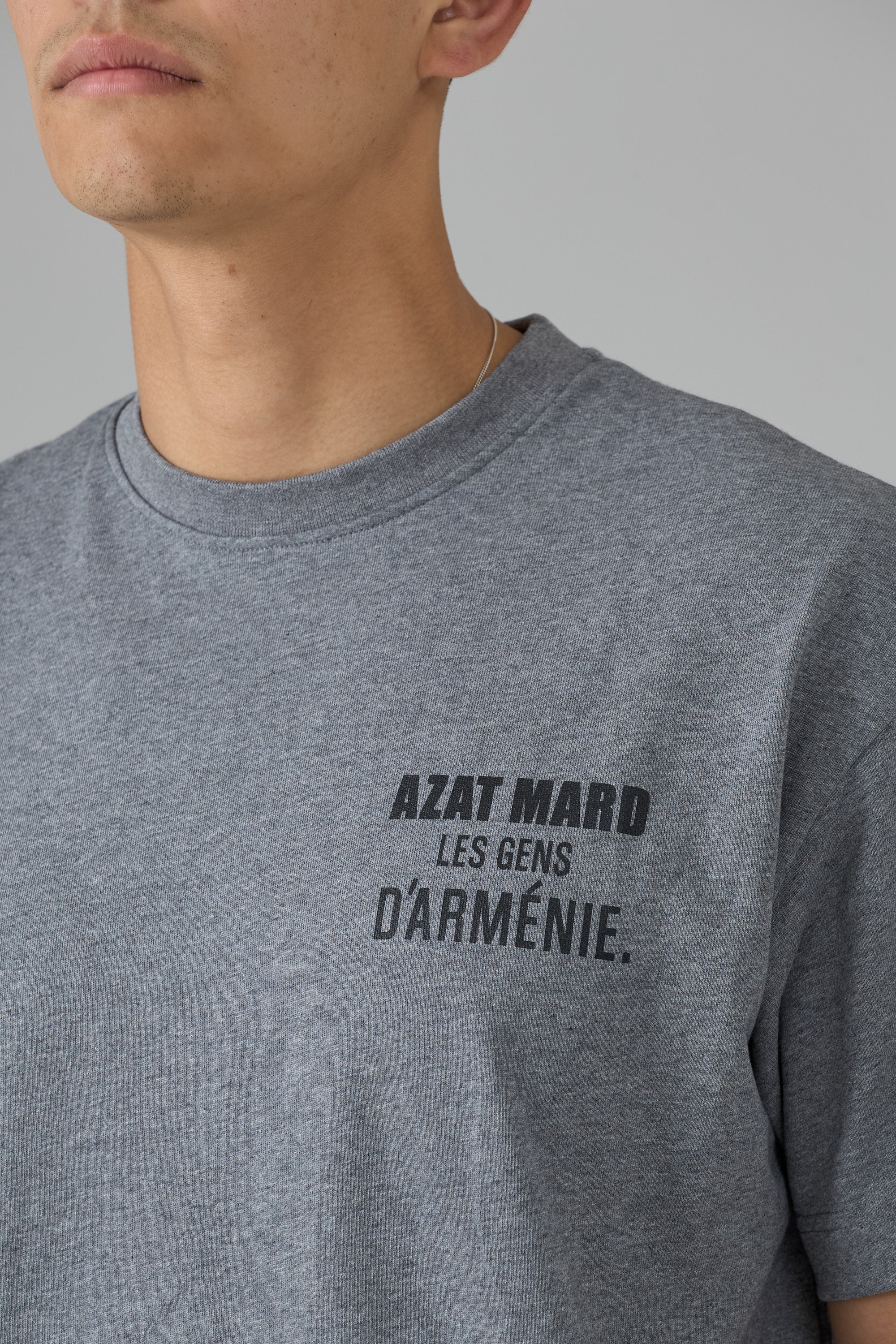 LES GENS GREY MARL/BLACK T-SHIRT