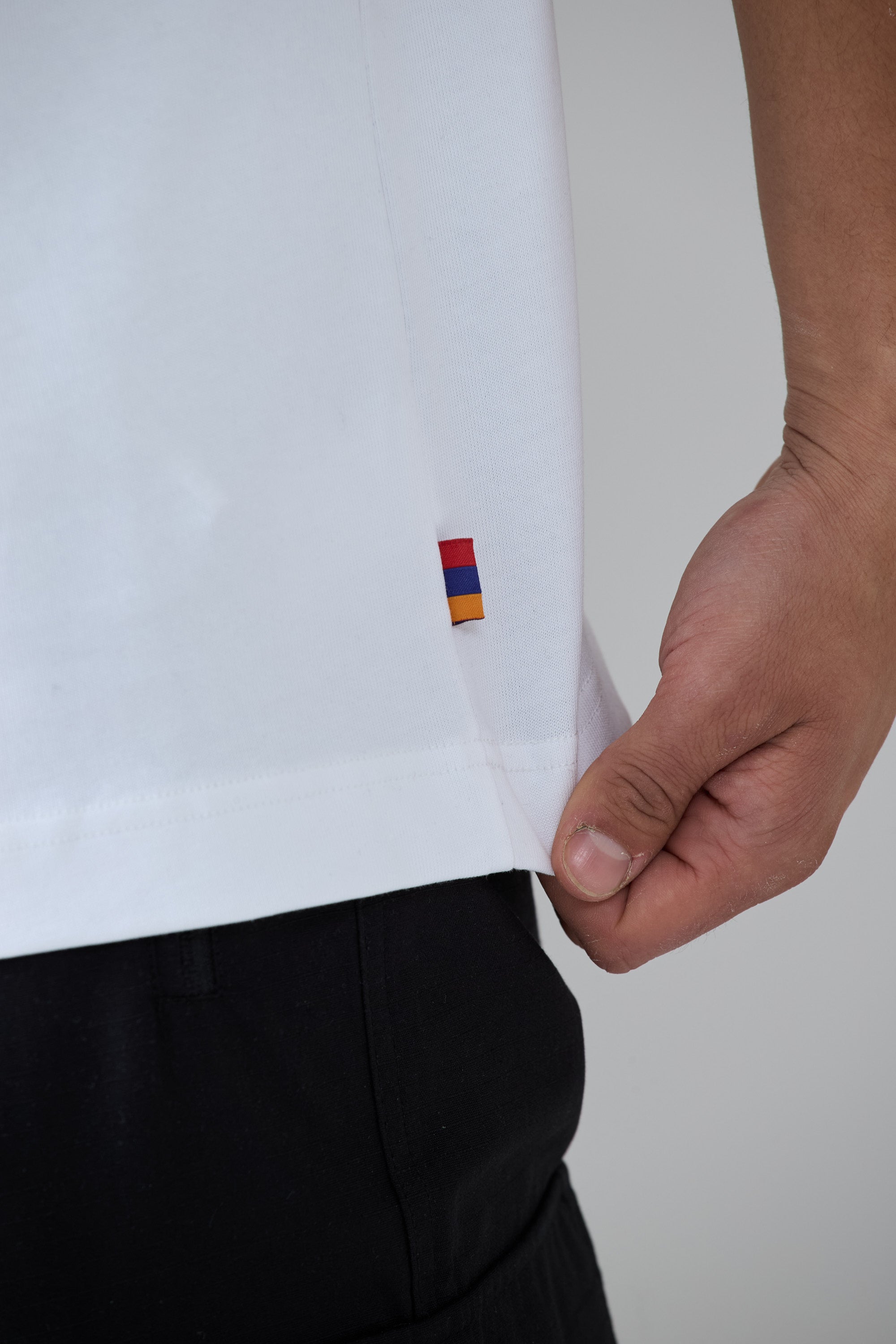 T-SHIRT BLANC EREVAN RACING