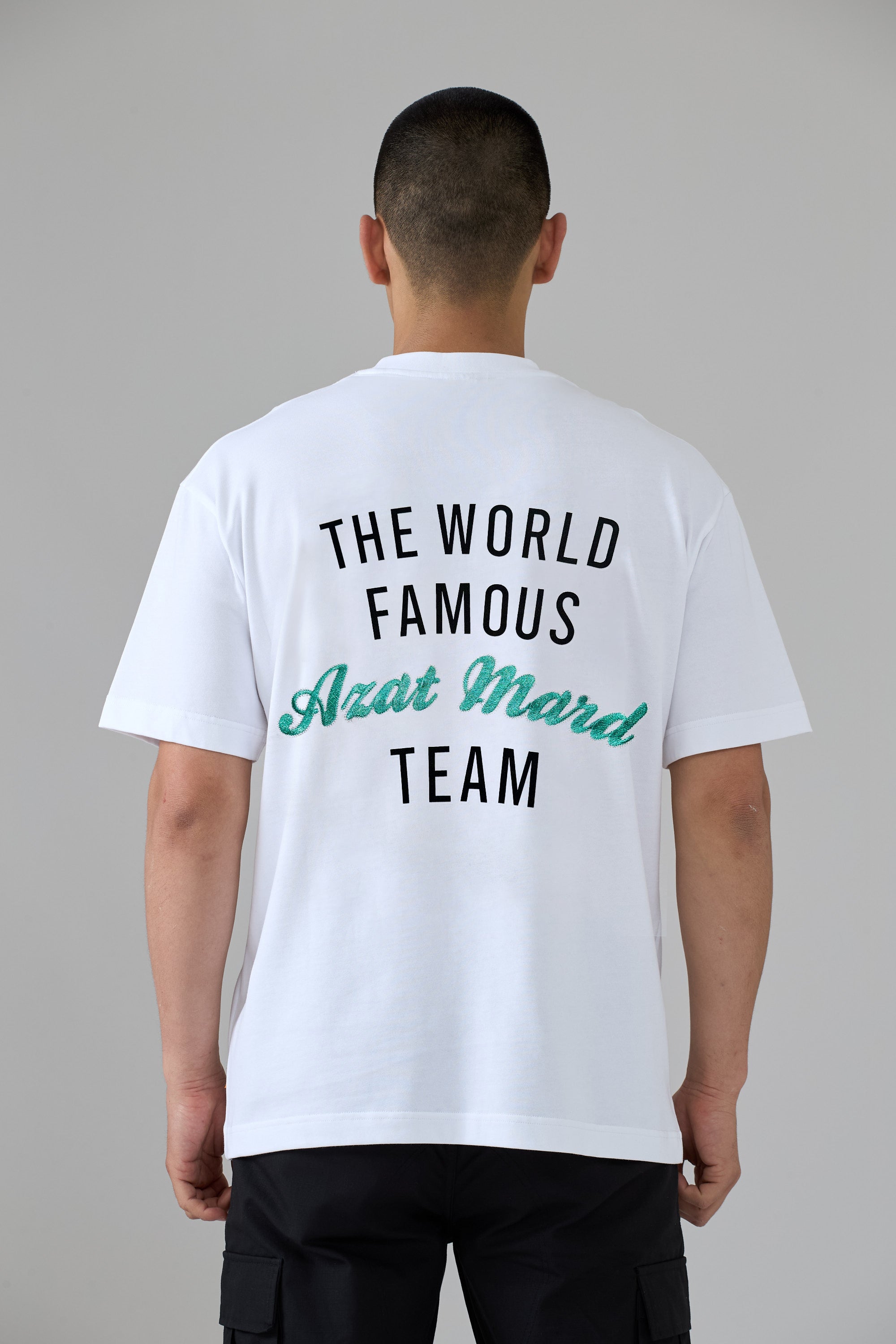 T-SHIRT BLANC DE L'ÉQUIPE AZAT MARD DE RENOMMÉE MONDIALE