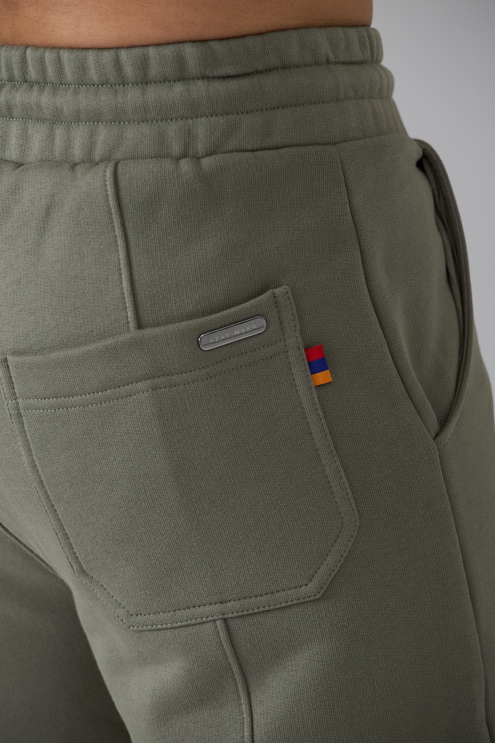 WORLD FAMOUS AZAT MARD TEAM TAUPE SHORTS