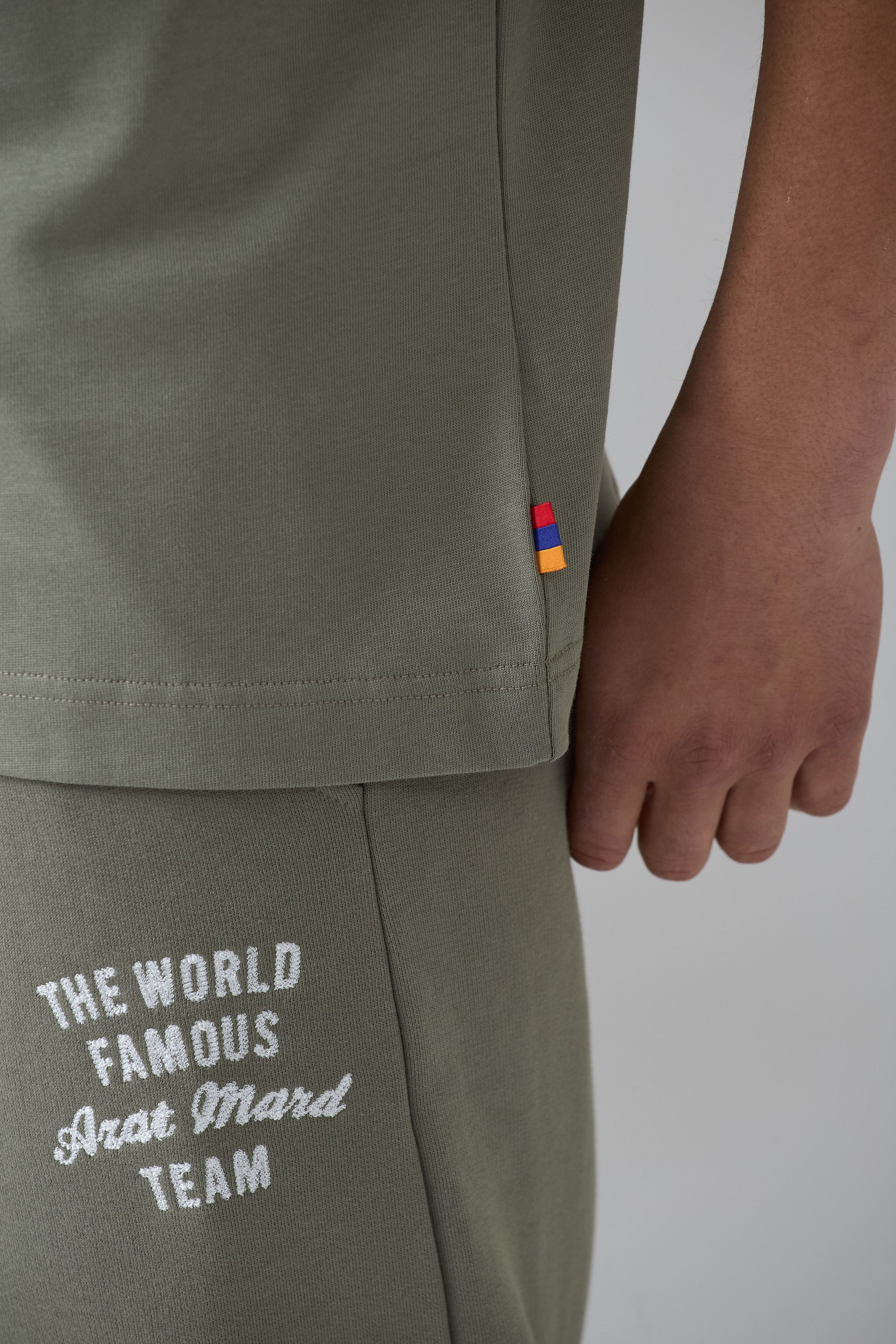 T-SHIRT MONDIAL AZAT MARD TAUPE