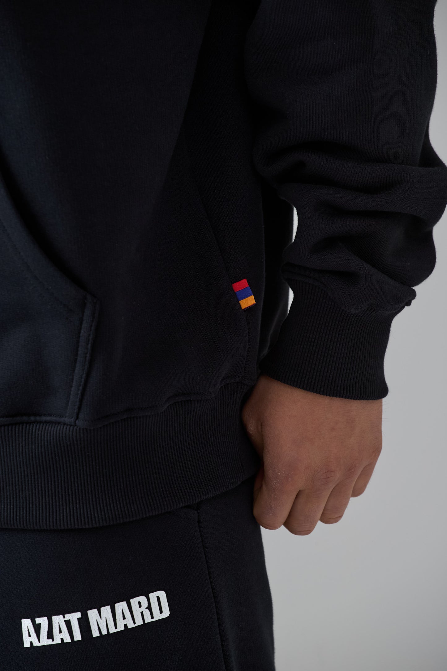 BLACK CREST HOODIE