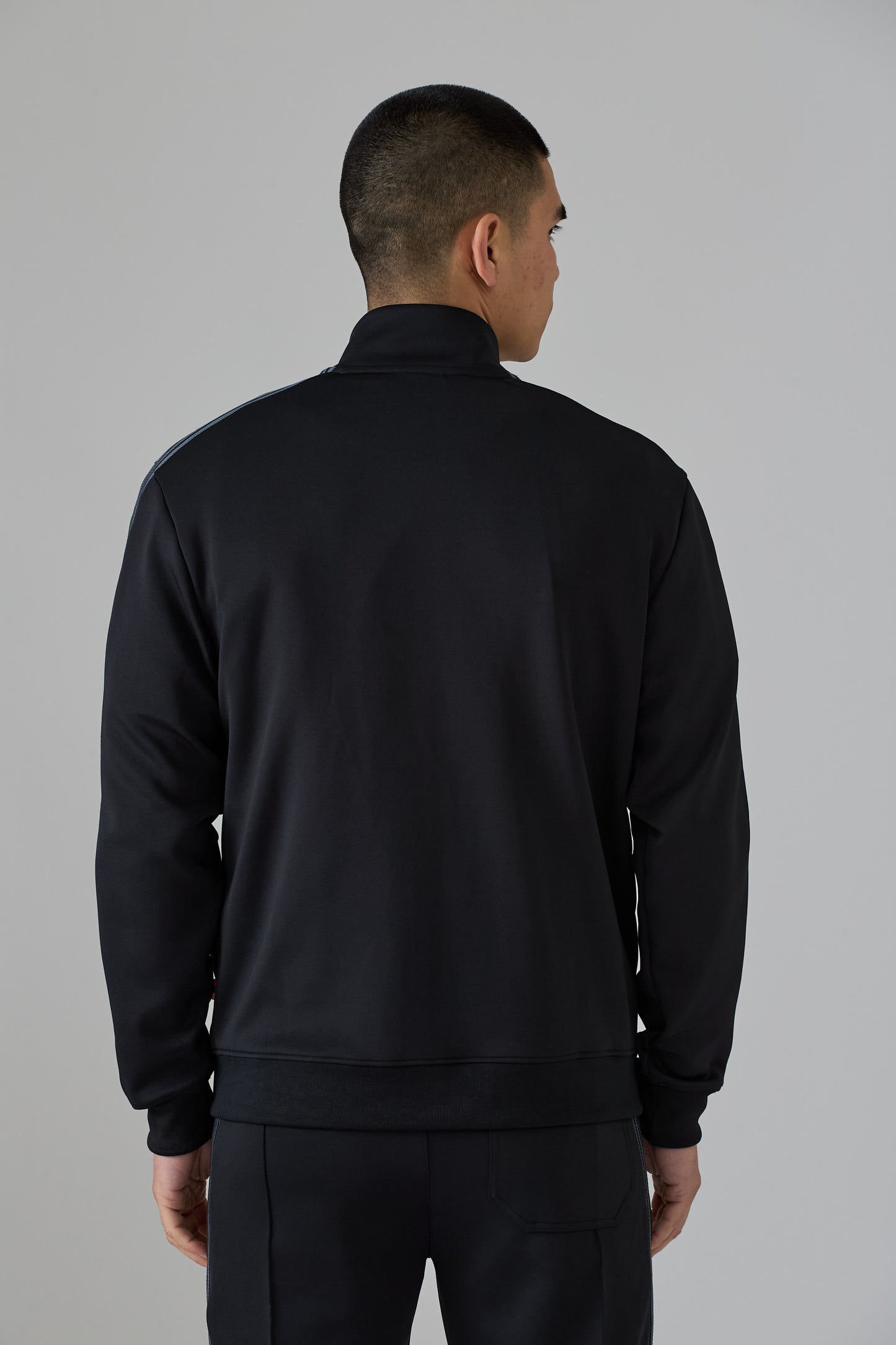 BLACK/BLACK TRACKSUIT JACKET