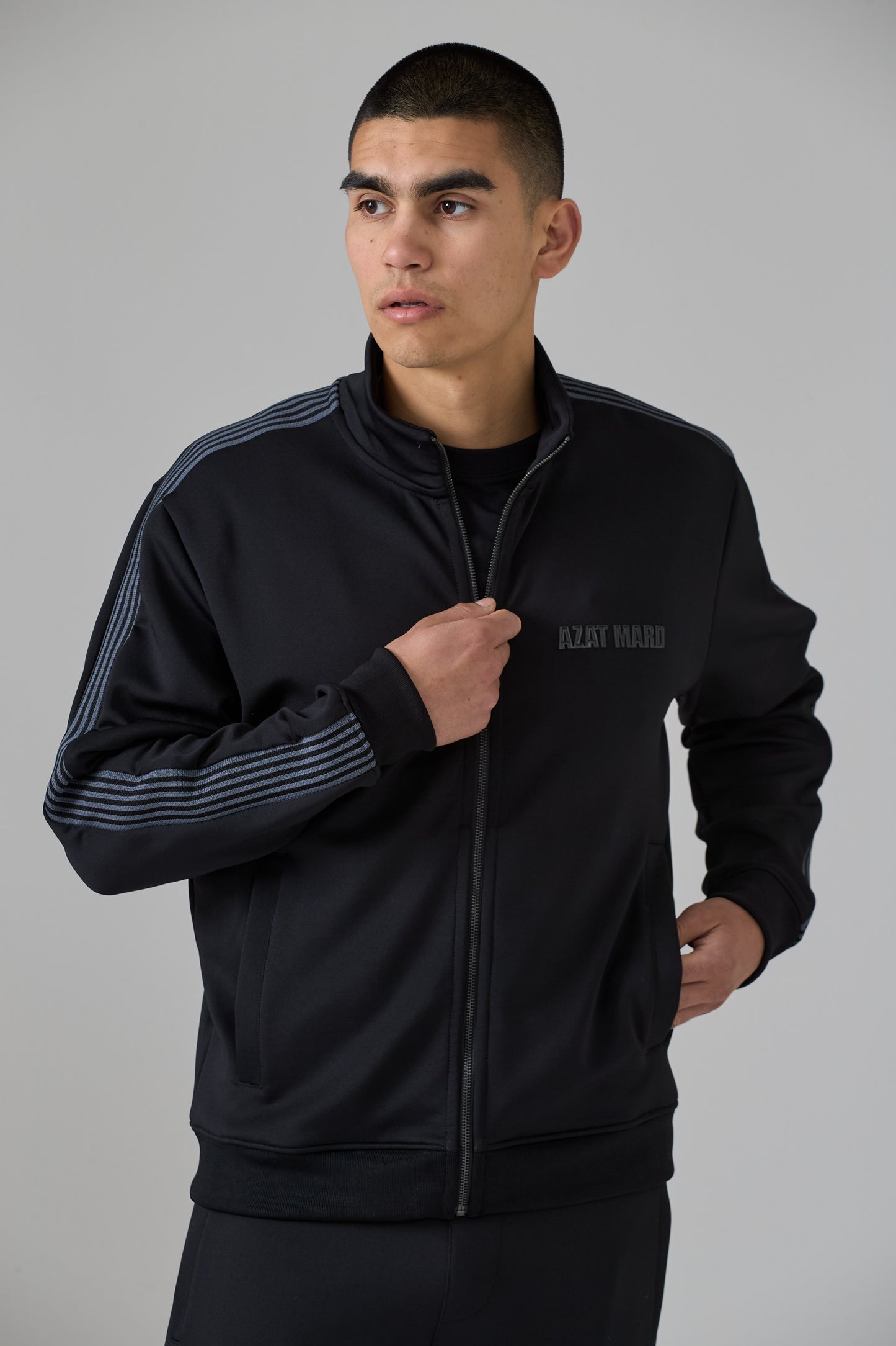 BLACK/BLACK TRACKSUIT JACKET