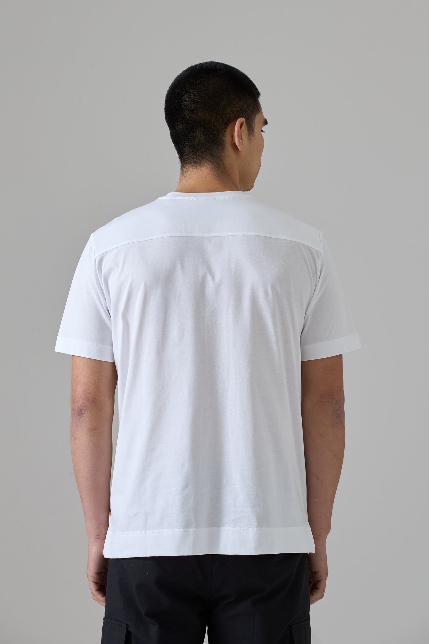 WHITE MERCERISED T-SHIRT WITH WHITE ORGANIC LEATHER LOGO