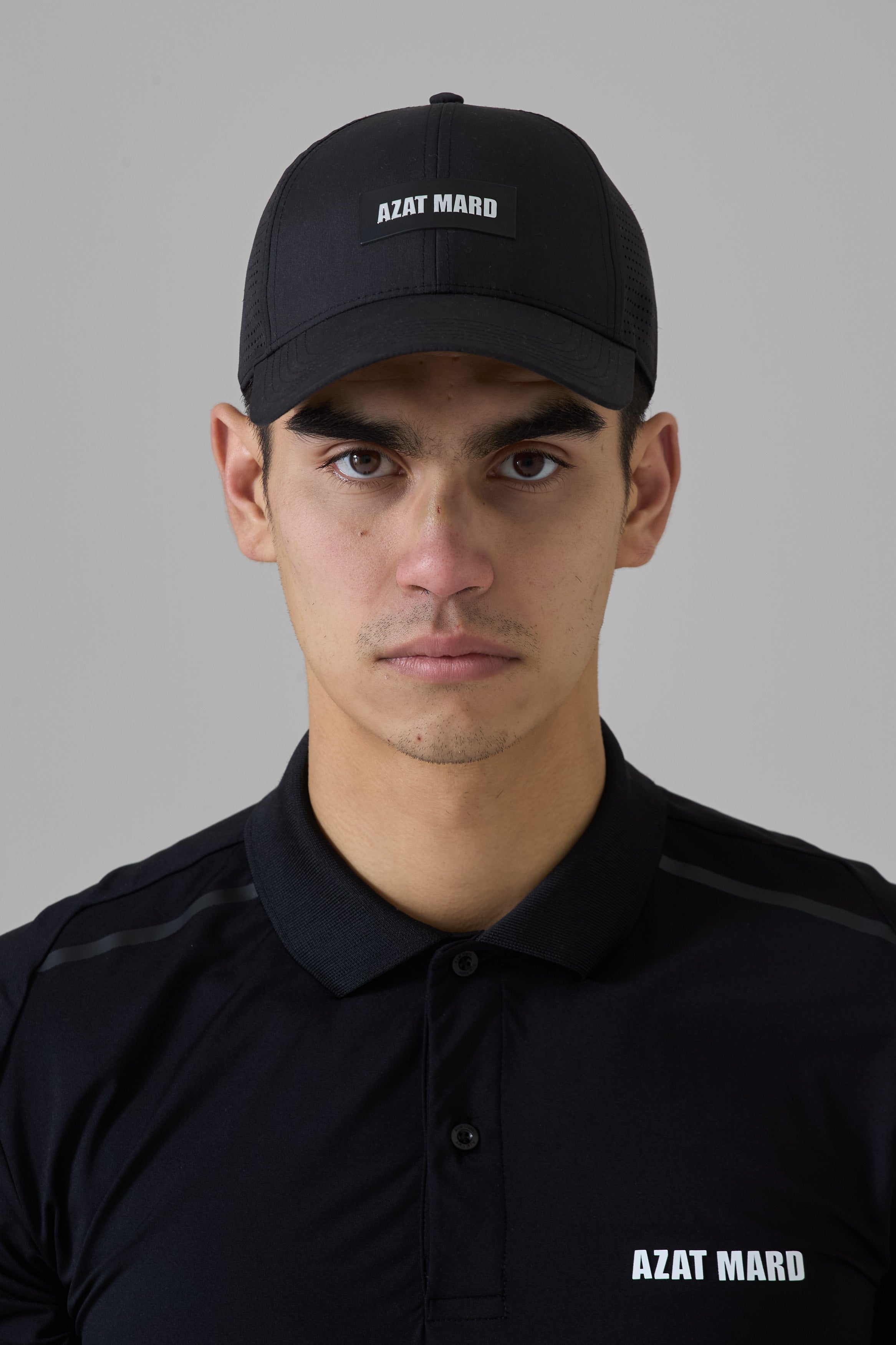 BLACK ACTIVEWEAR CAP