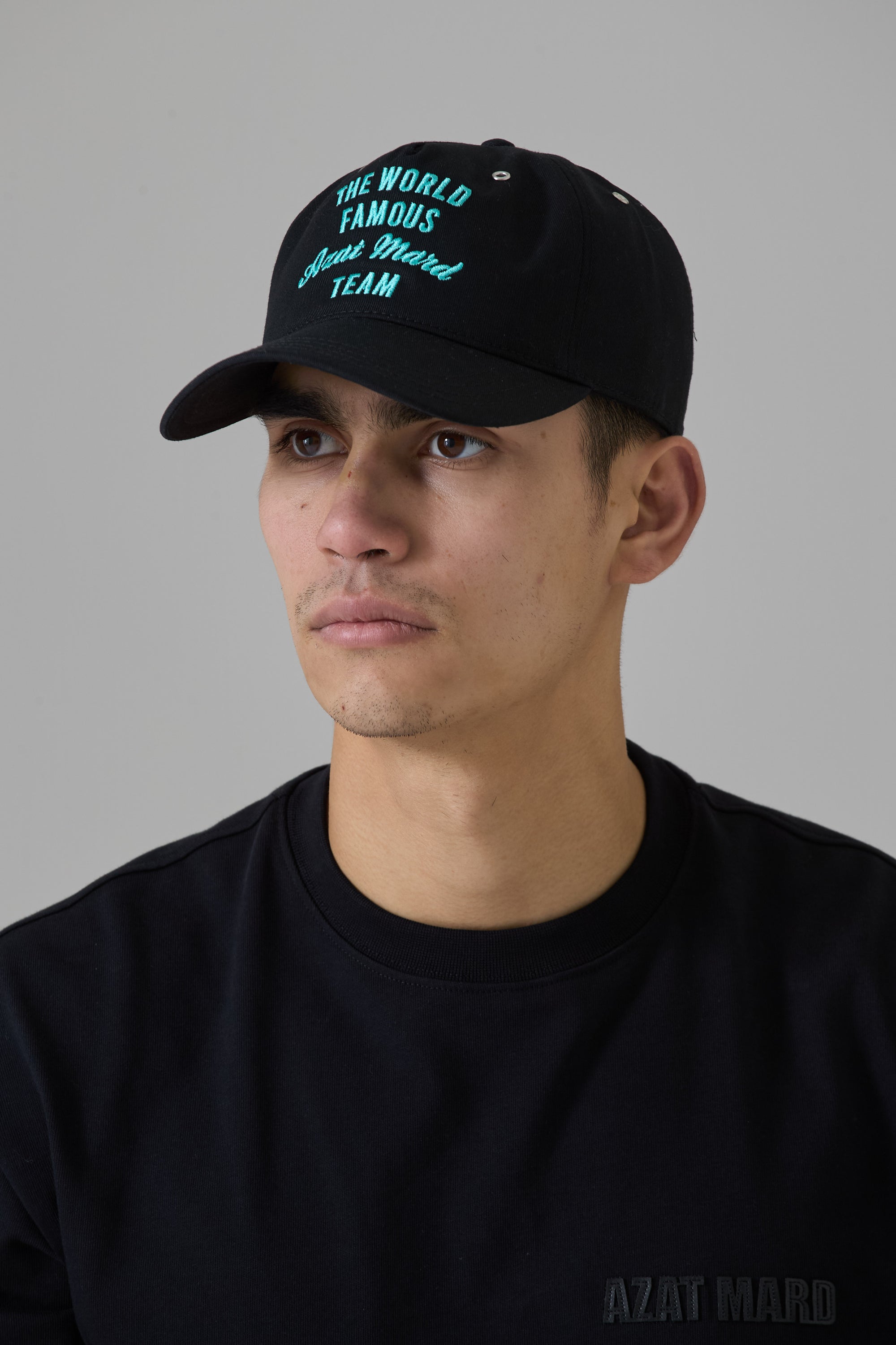 CASQUETTE NOIRE DE L'ÉQUIPE AZAT MARD DE RENOMMÉE MONDIALE 