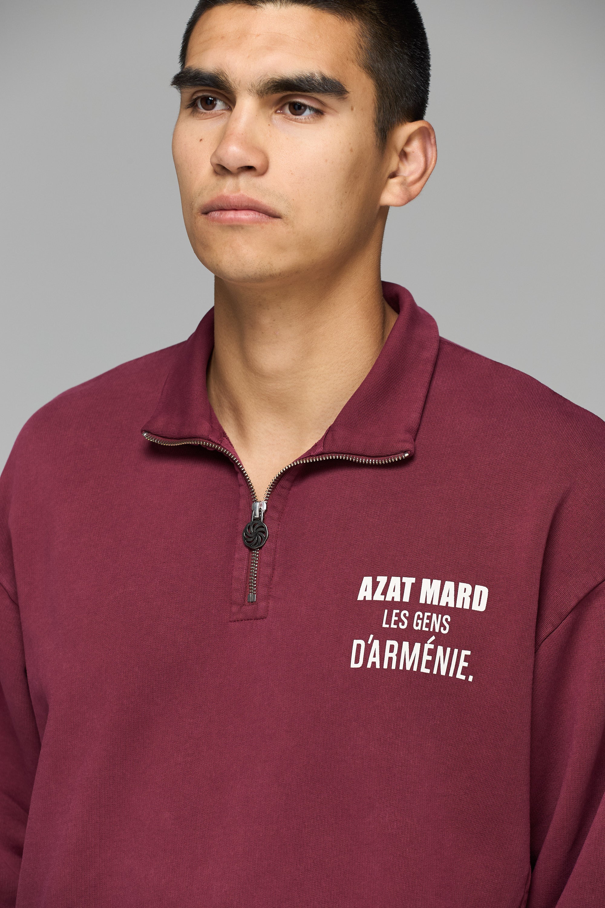 LES GENS MAROON QUARTER ZIP SWEATER