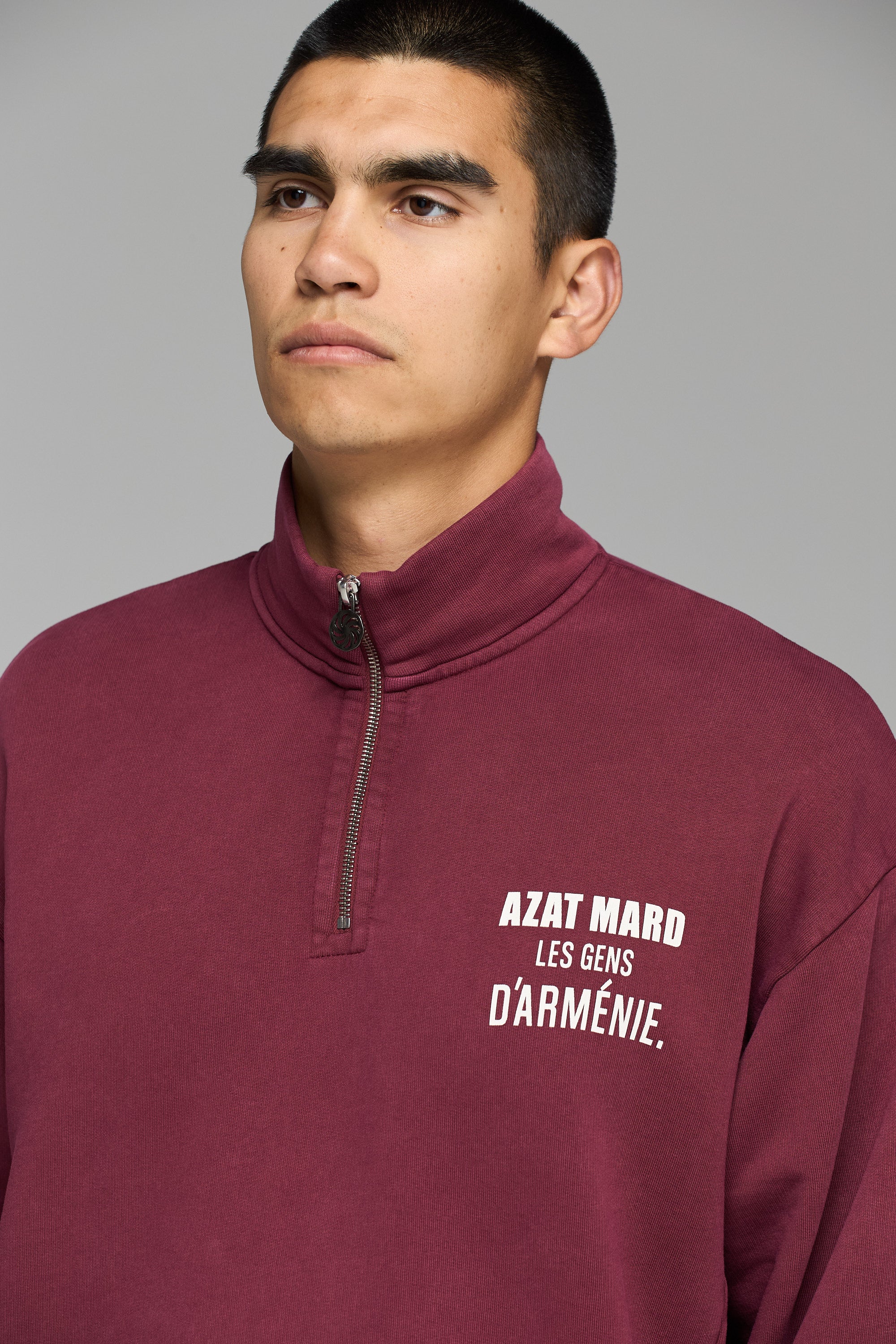 LES GENS MAROON QUARTER ZIP SWEATER