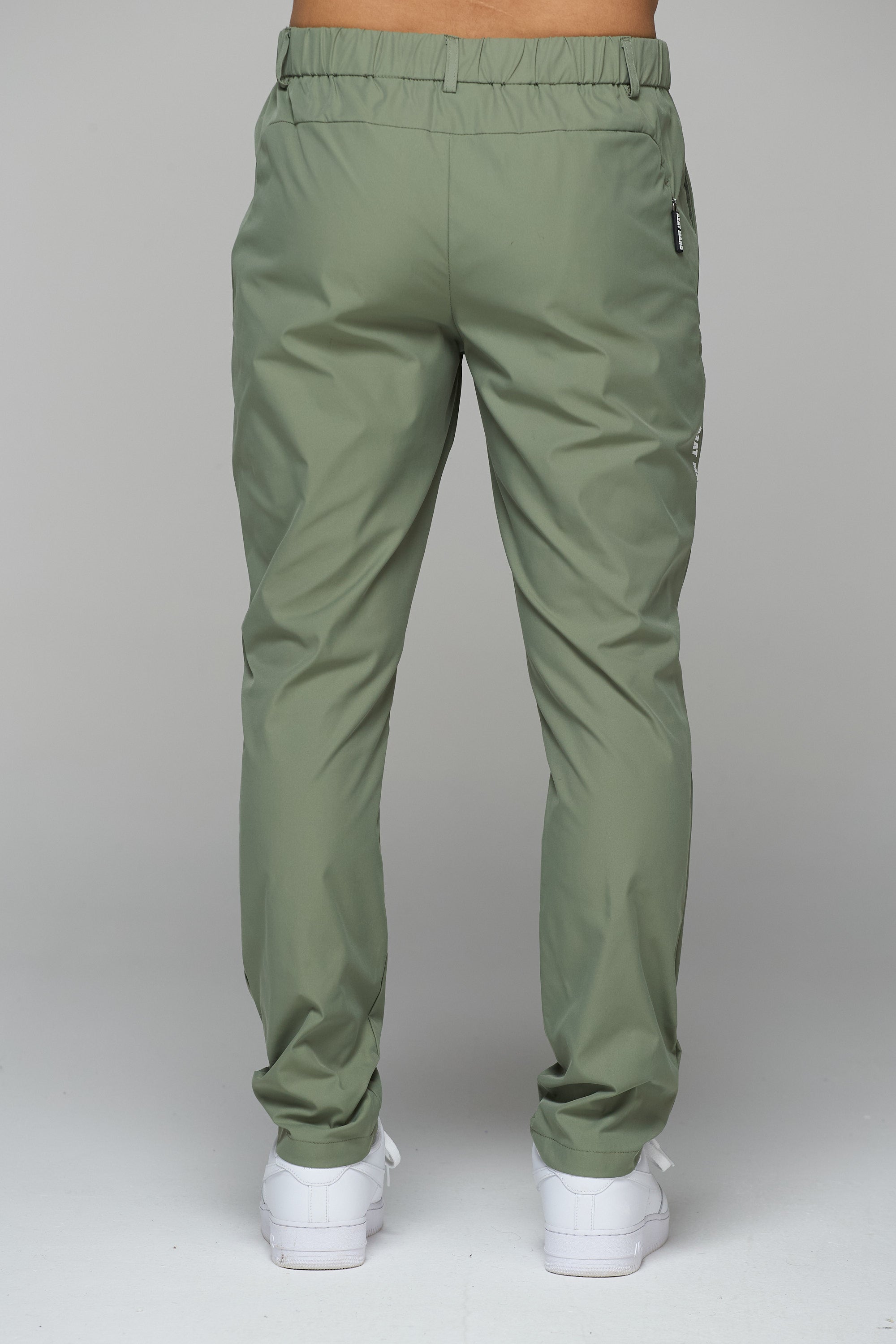 KHAKI ACTIVEWEAR GOLF TROUSERS