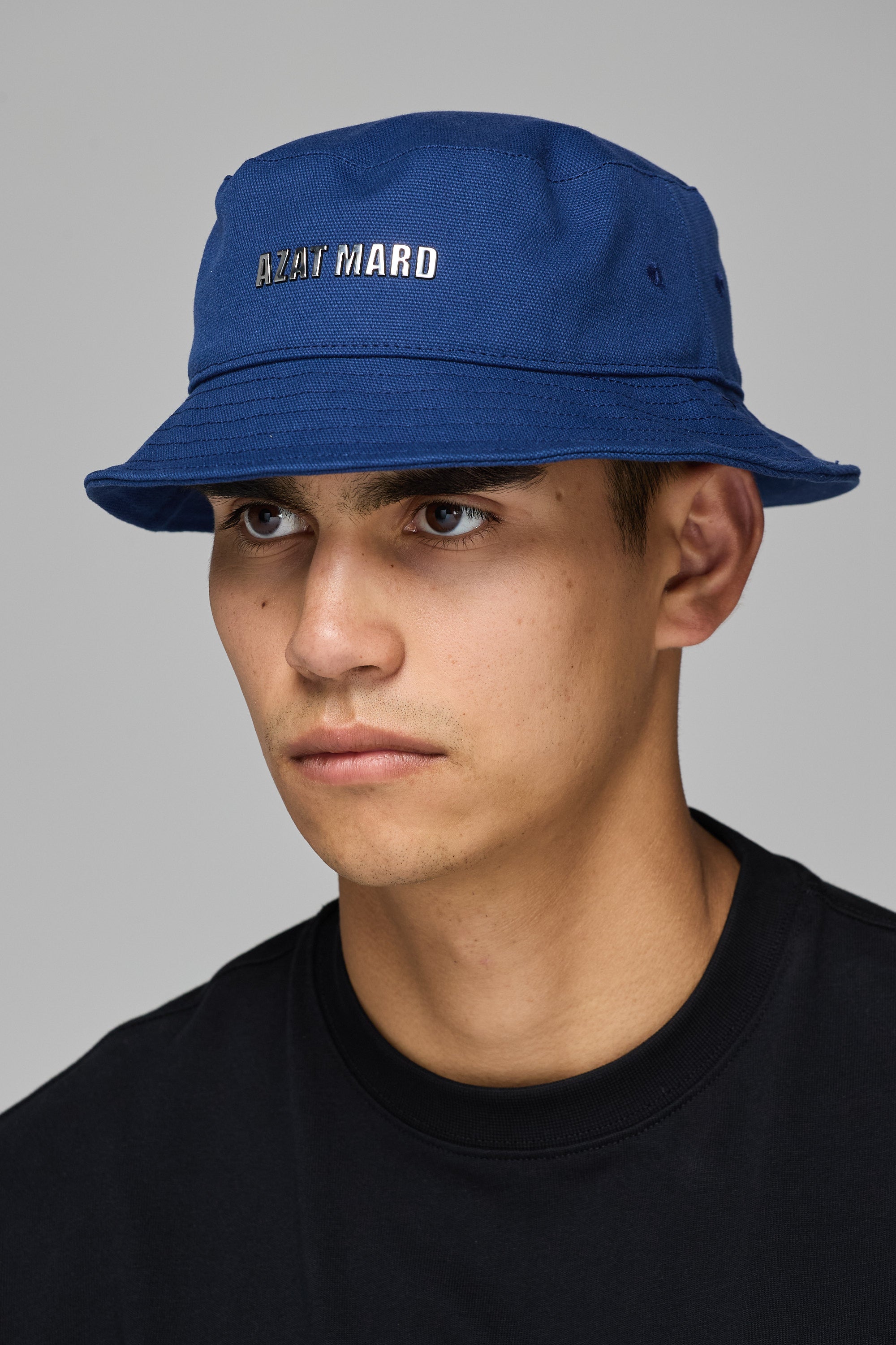 DENIM BLUE BUCKET HAT