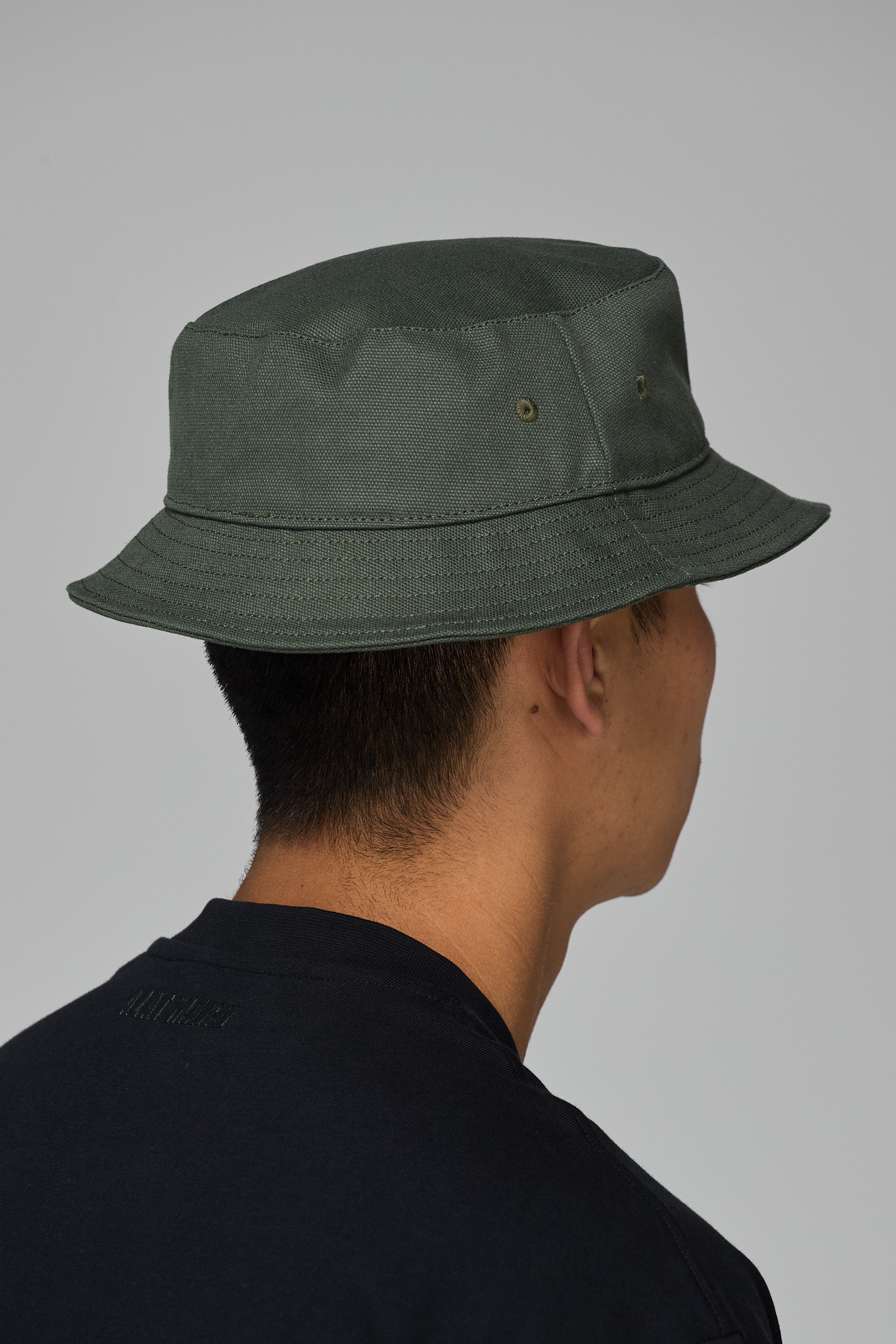 KHAKI BUCKET HAT