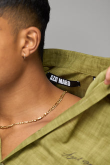 Ազատ Ձևվածքով Կանաչ Շապիկ