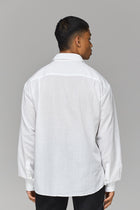 Ազատ Ձևվածքով Սպիտակ Շապիկ