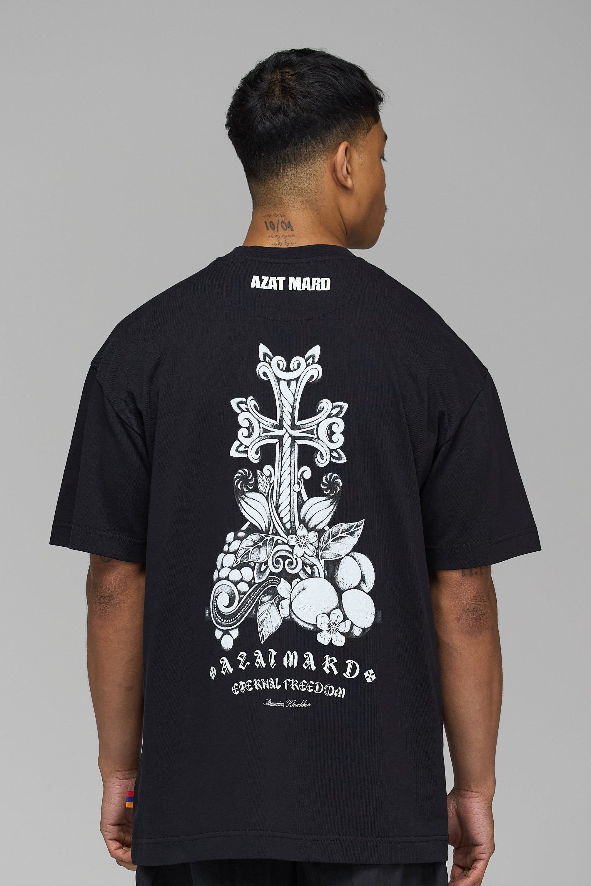 ARMENIAN KHACHKAR BLACK T-SHIRT | Azat Mard