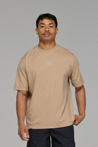 CORE HERITAGE EMBLEM T-SHIRT IN BEIGE