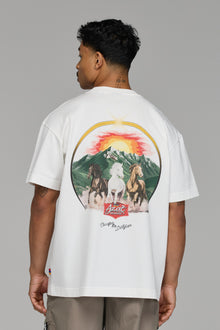ESCAPE TO DILIJAN VINTAGE WHITE T-SHIRT
