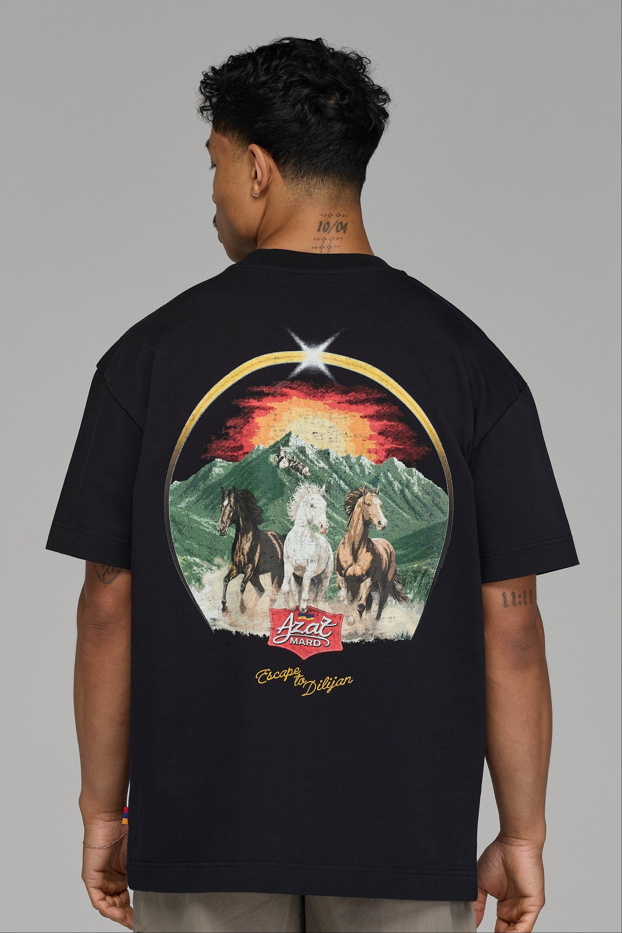 ESCAPE TO DILIJAN BLACK T-SHIRT