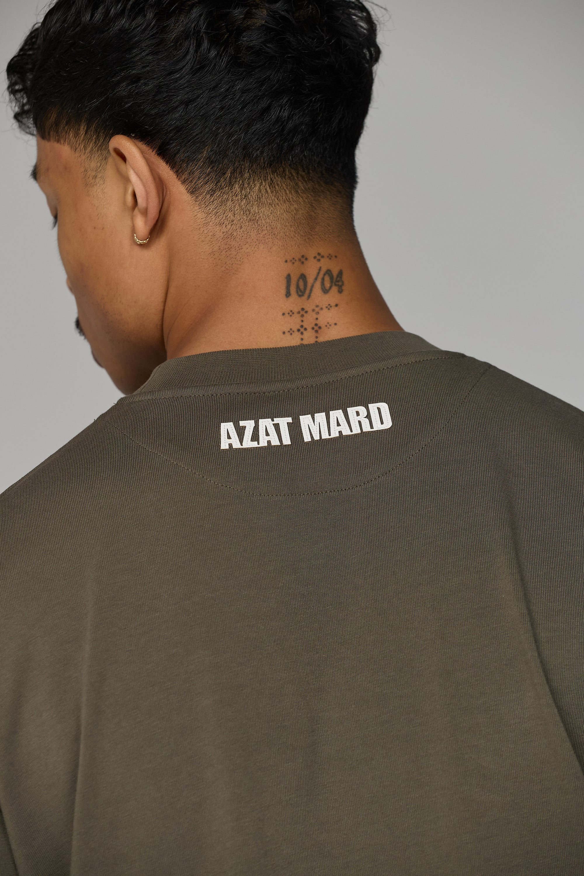 HERITAGE T-SHIRT IN OLIVE