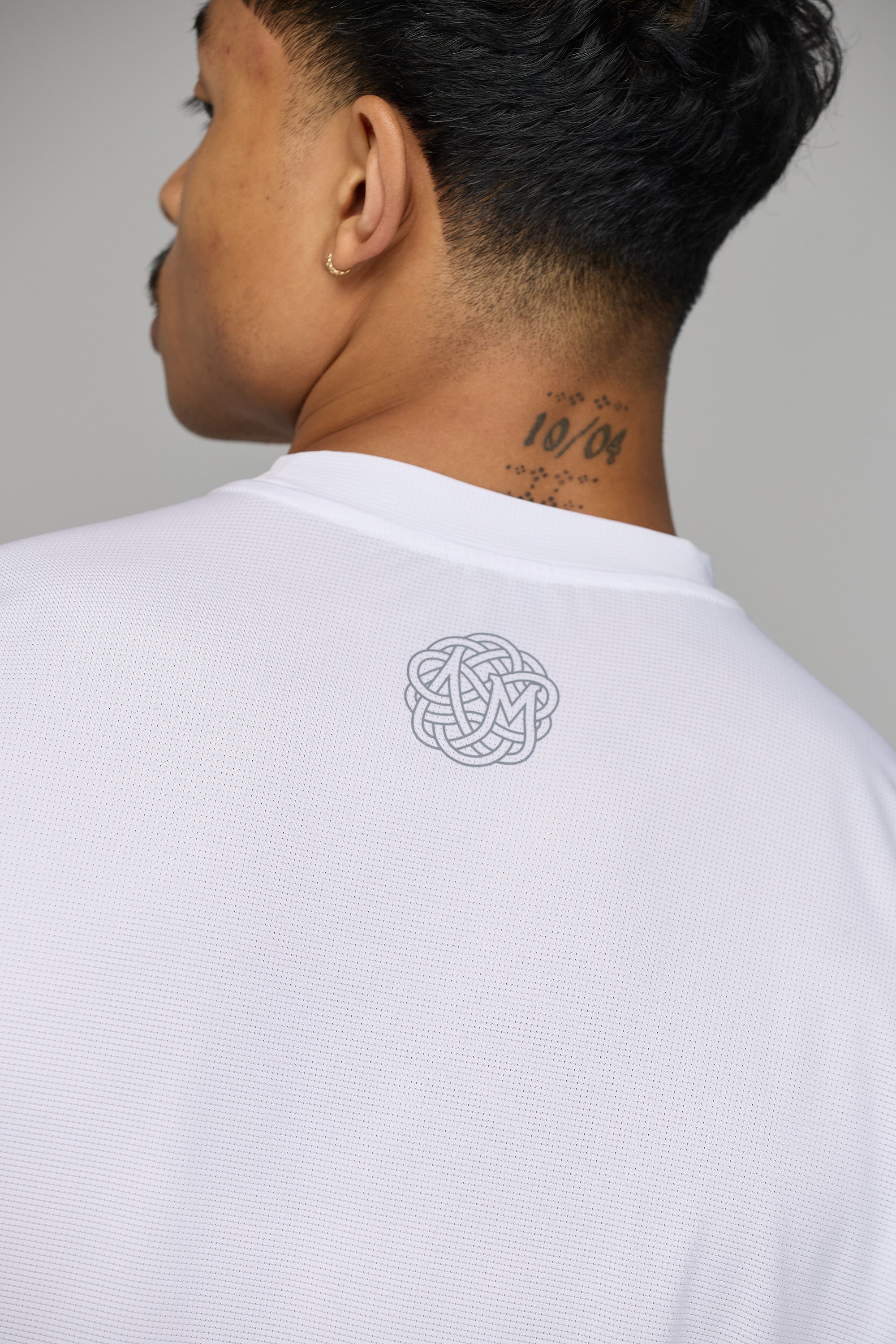 IMPACT LOGO ACTIVE T-SHIRT IN WHITE