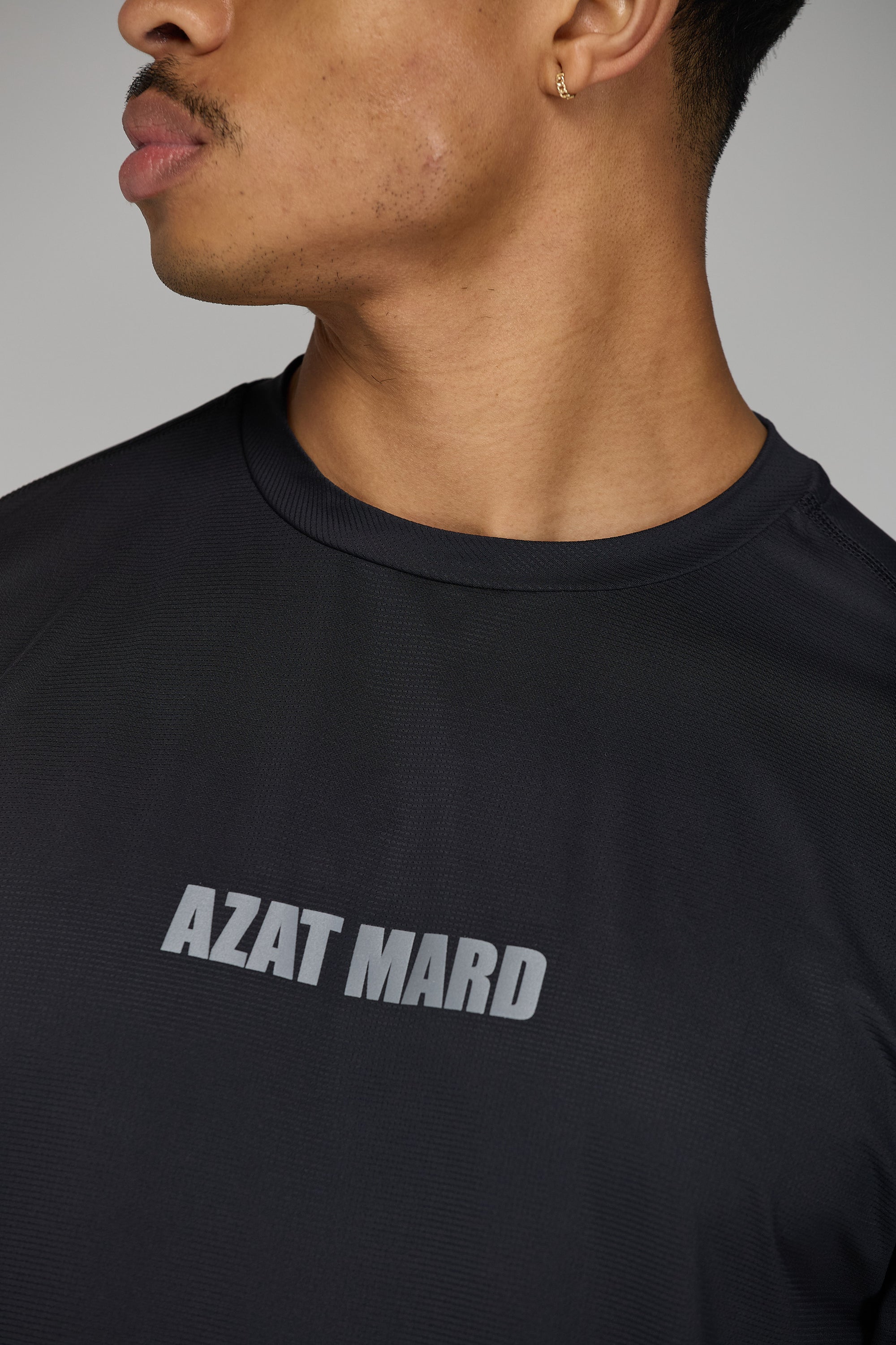 IMPACT LOGO ACTIVE T-SHIRT IN BLACK