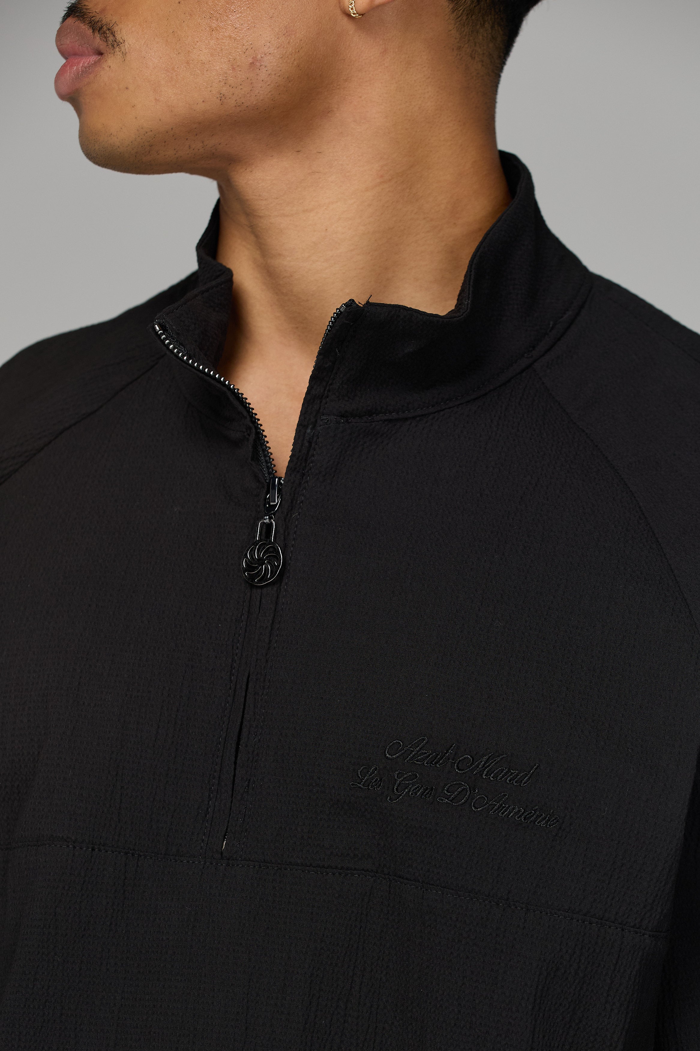LES GENS SIGNATURE TECHNICAL WINDBREAKER