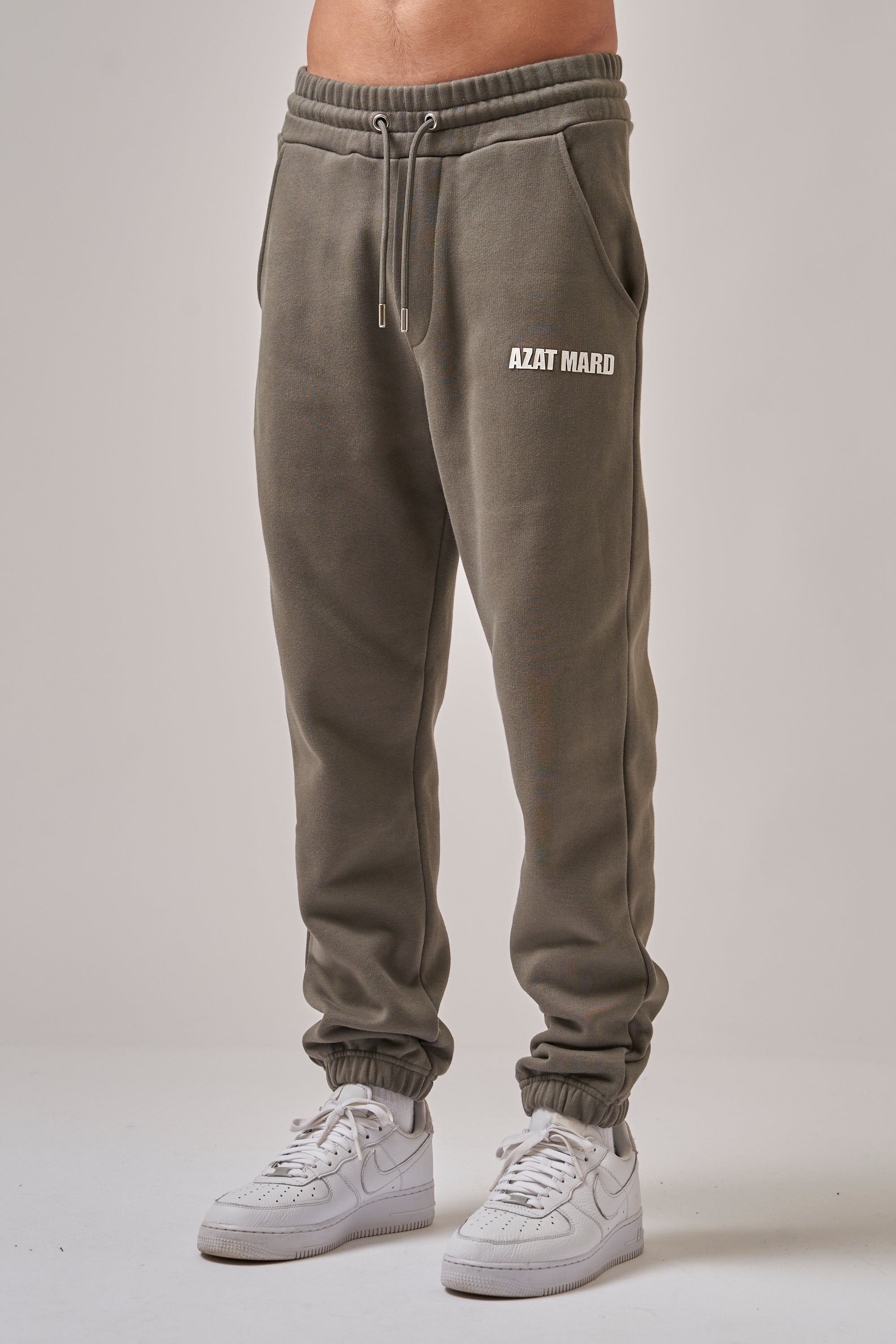 KHAKI/WHITE LOGO JOGGERS