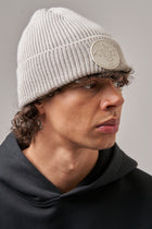 Մուգ Սպիտակ Ski Գործված Գլխարկ