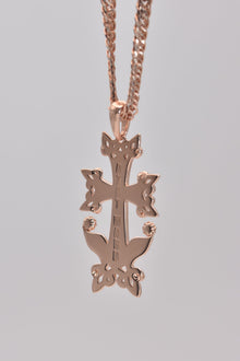 18CT GOLD AZAT MARD KHACHKAR NECKLACE