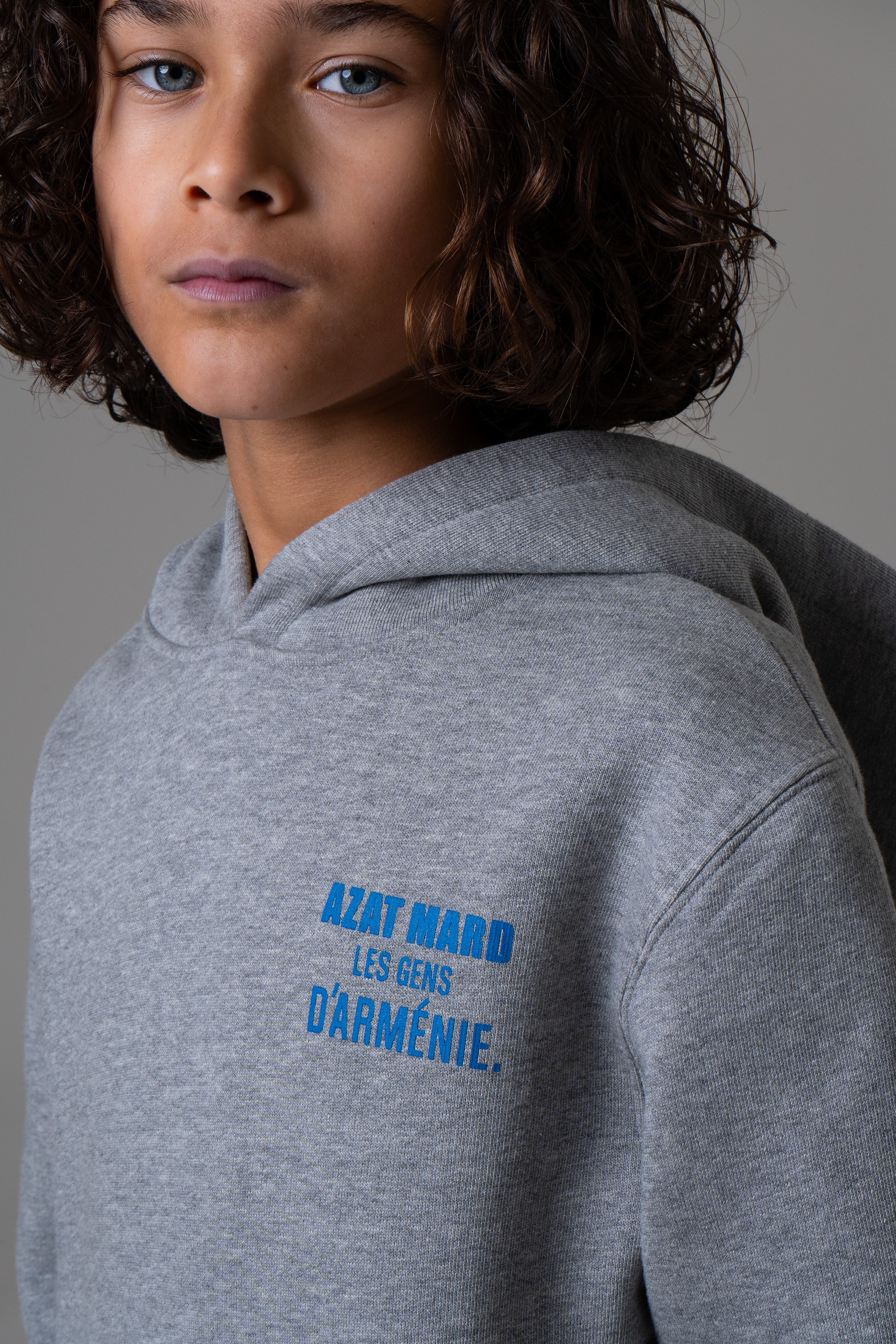LES GENS HEATHER GREY/BLUE KIDS HOODIE