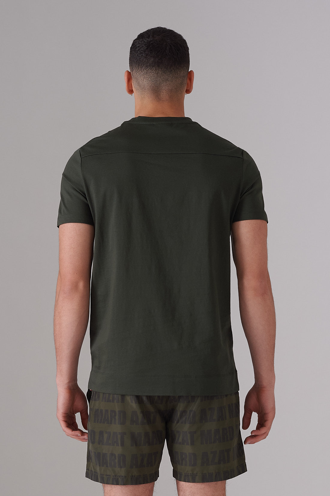 Խակի Շապիկ Կաշվից Տարբերանշանով