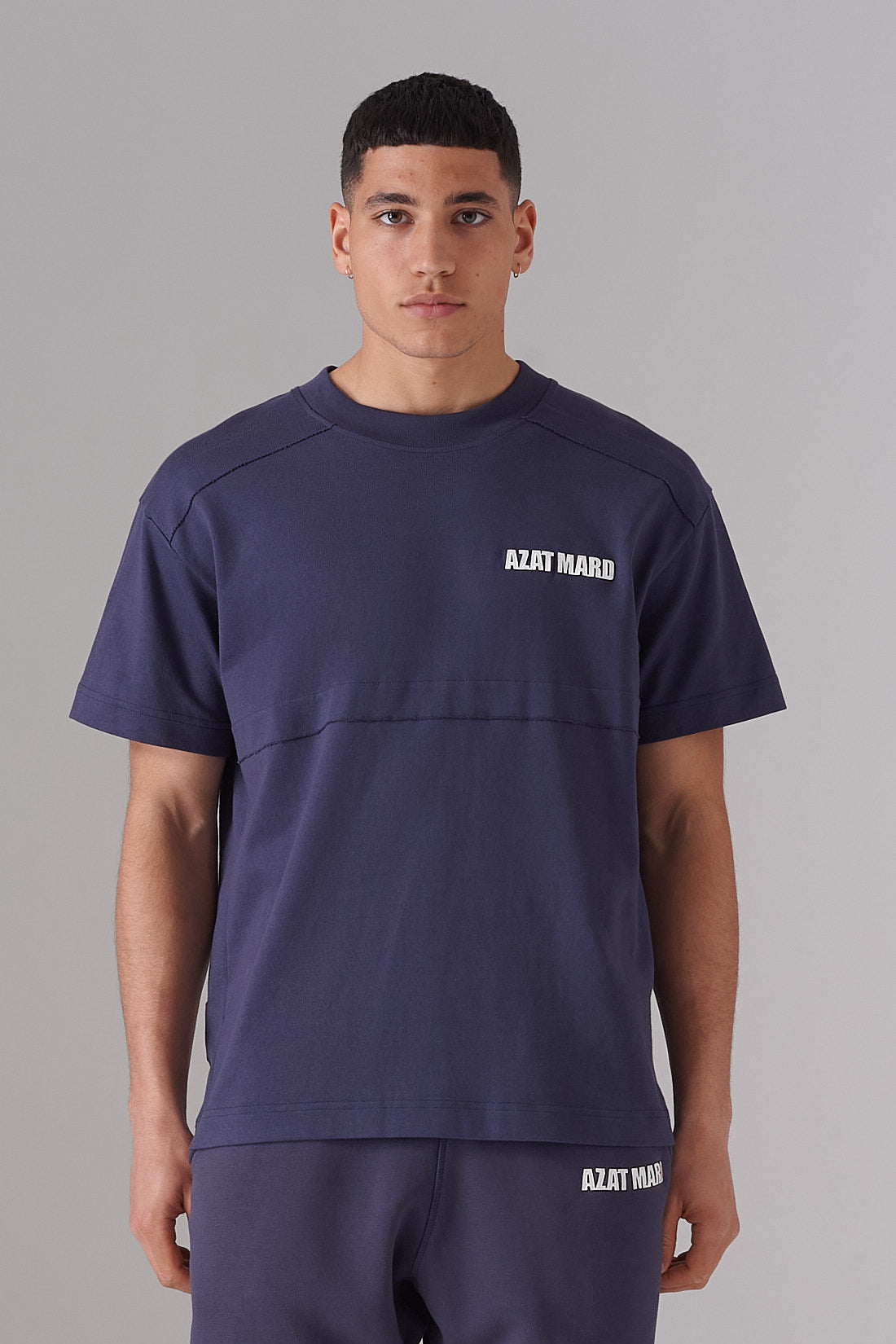 Գրաֆիտի PANEL Շապիկ