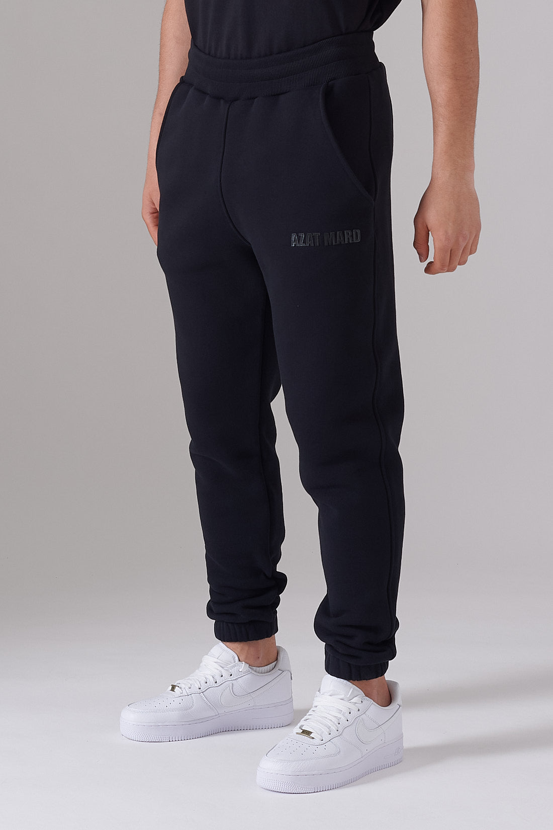 BLACK ON BLACK JOGGERS