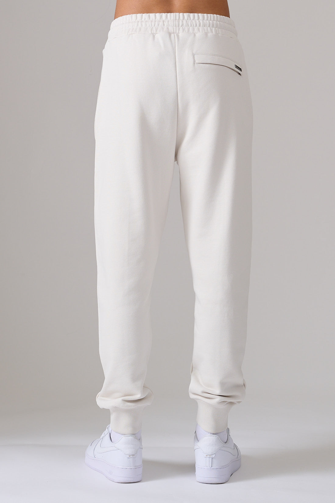 Մուգ Սպիտակ Սպորտային Տաբատ