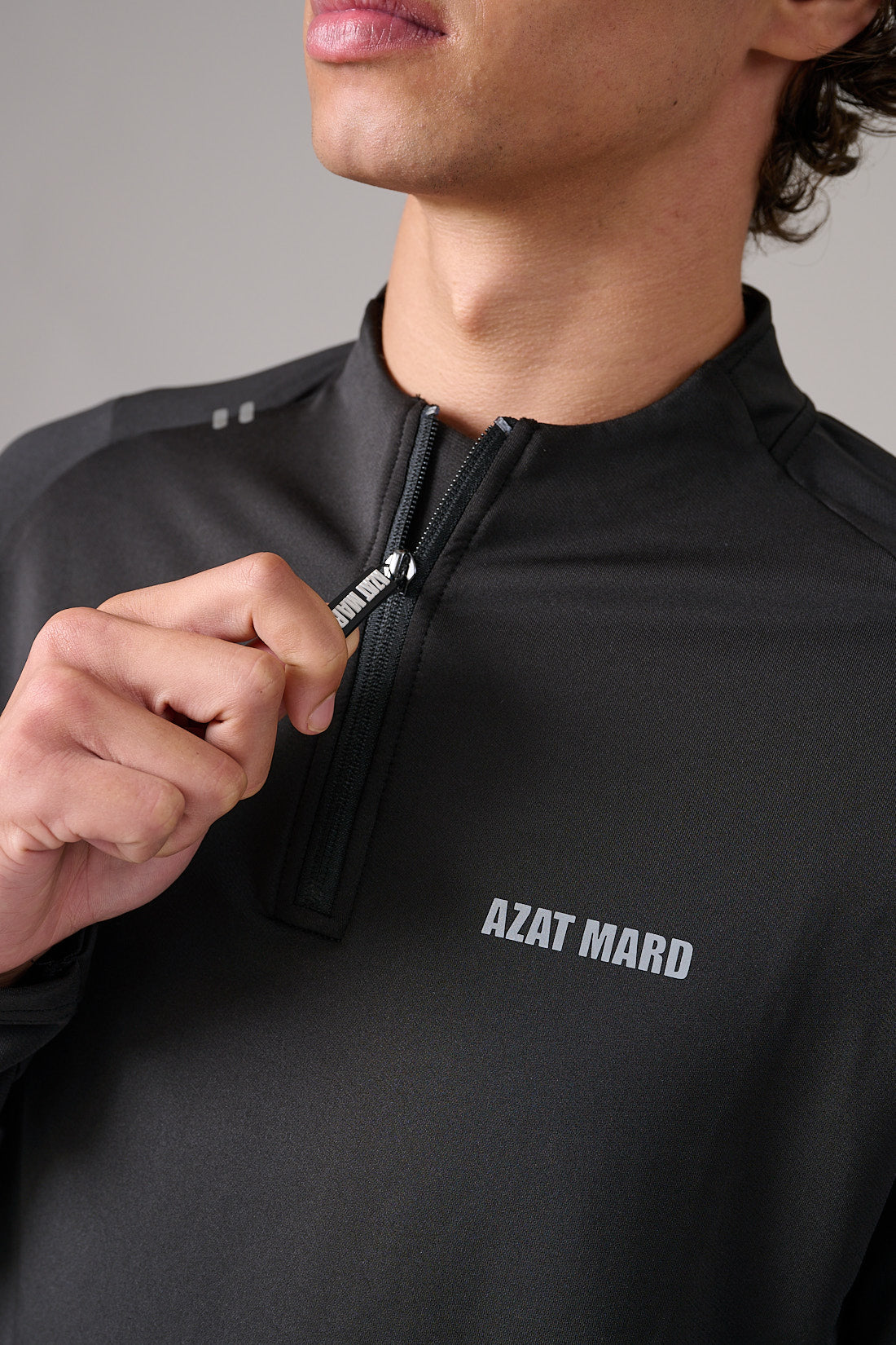 BLACK ACTIVEWEAR SWEATER