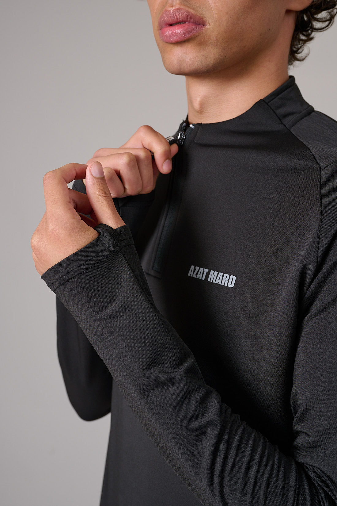 BLACK ACTIVEWEAR SWEATER